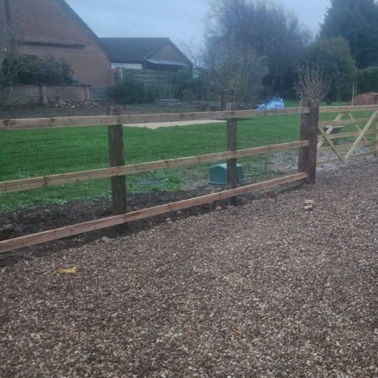 Fencing in Northborough, Peterborough Reviews