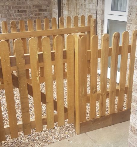 Timber Picket Fence and Gate Installation and Repairs in Stamford